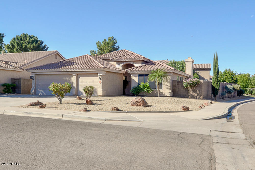 866 N Abilene Dr, Gilbert, AZ 85233 photo 1