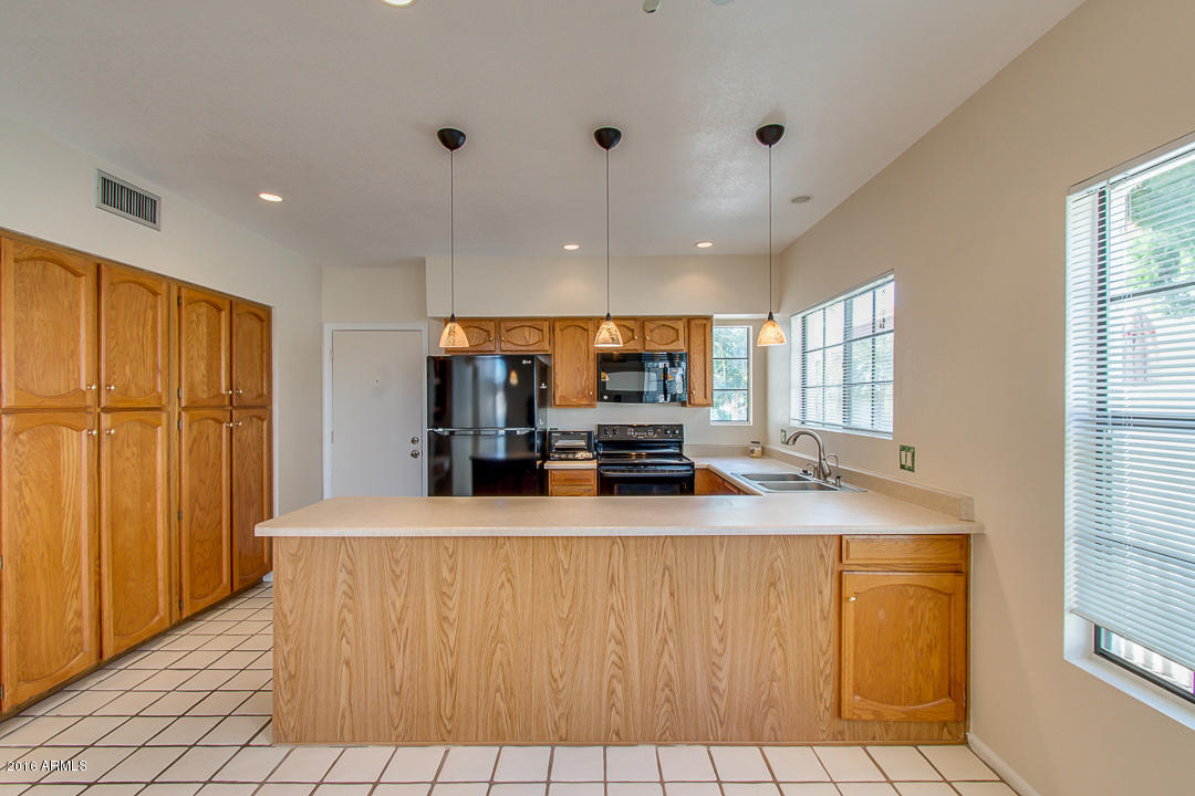 1840 E Ranch Rd, Tempe, AZ 85284 photo 9