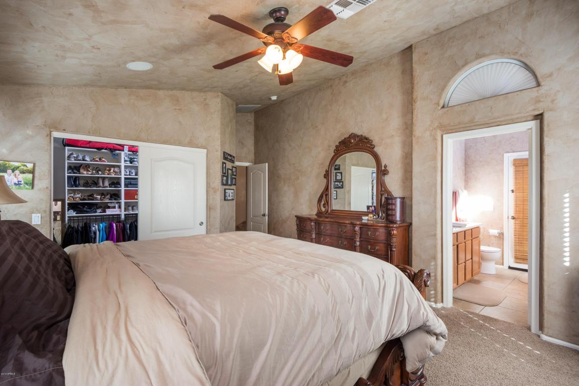 2935 E Whispering Wind Dr, Phoenix, AZ 85024 photo 13