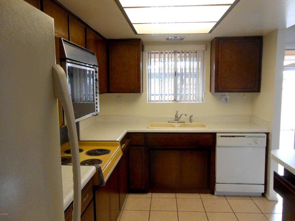 7735 N 19th Ave, Phoenix, AZ 85021 photo 5
