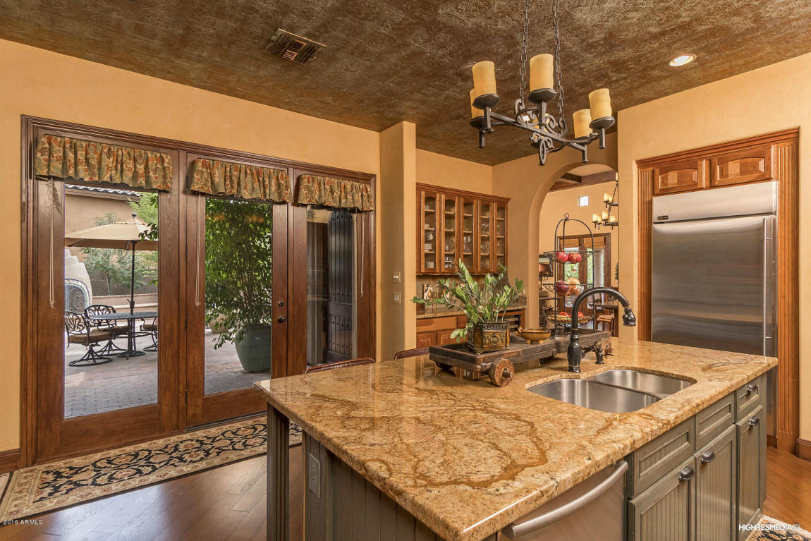 421 E Sunburst Ln, Tempe, AZ 85284 photo 9
