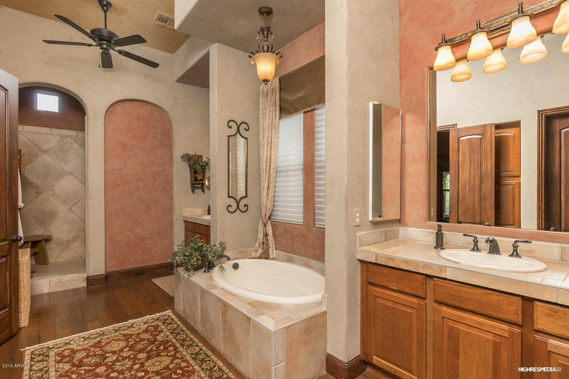 421 E Sunburst Ln, Tempe, AZ 85284 photo 11