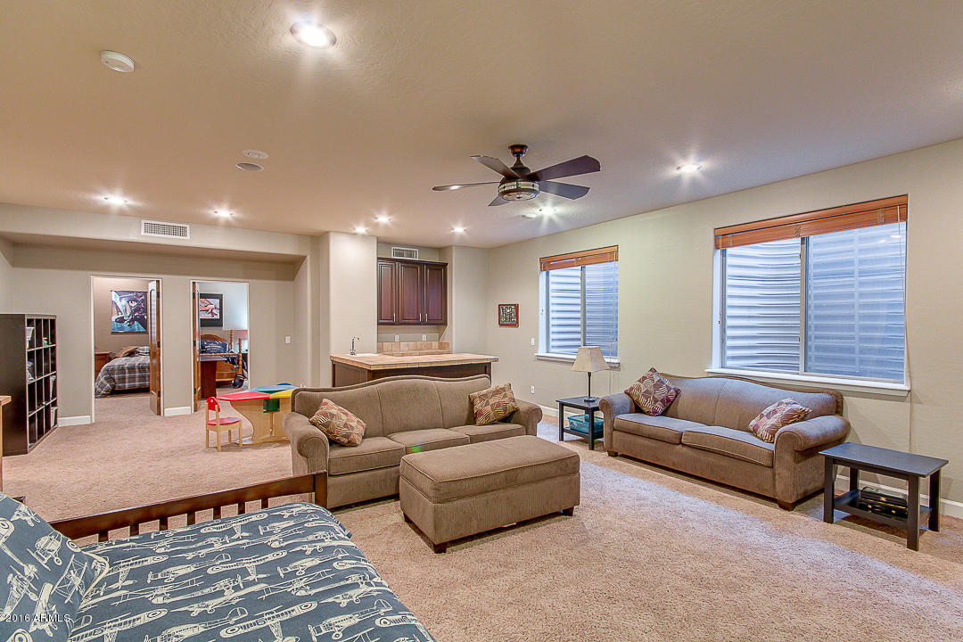 4565 E Timberline Ct, Gilbert, AZ 85297 photo 17