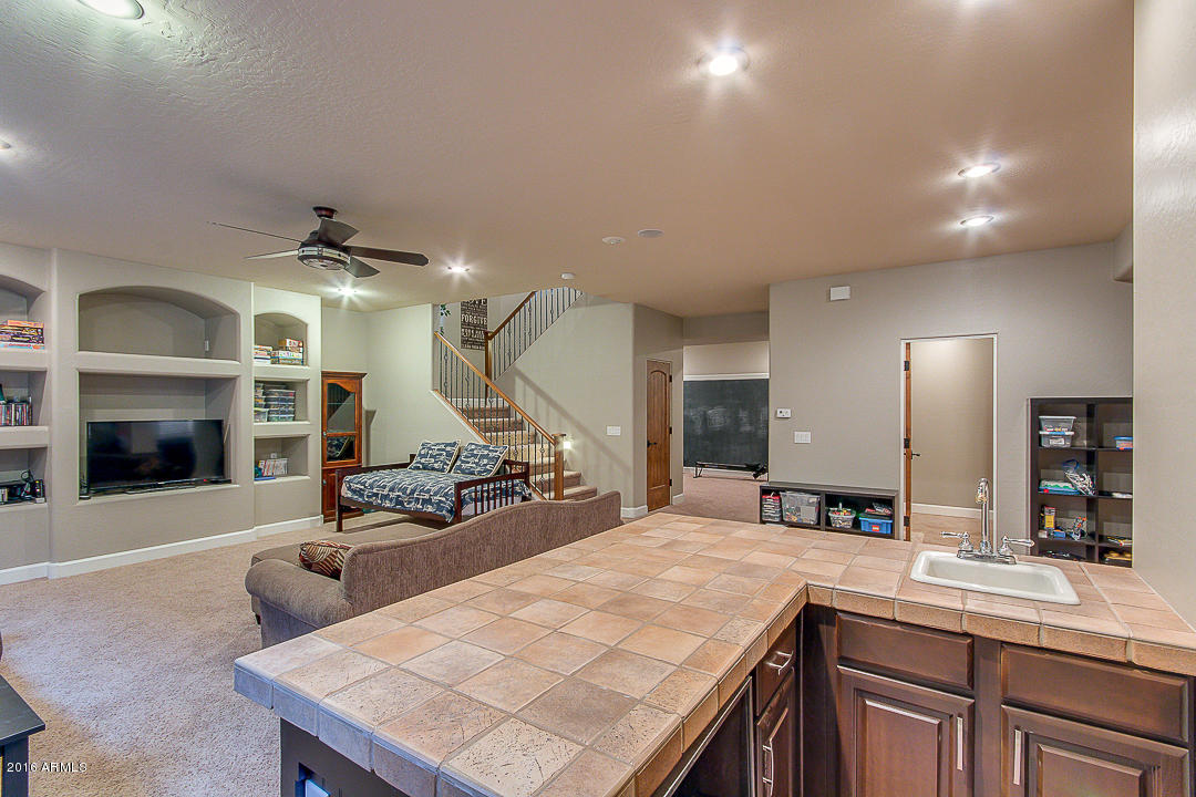 4565 E Timberline Ct, Gilbert, AZ 85297 photo 14