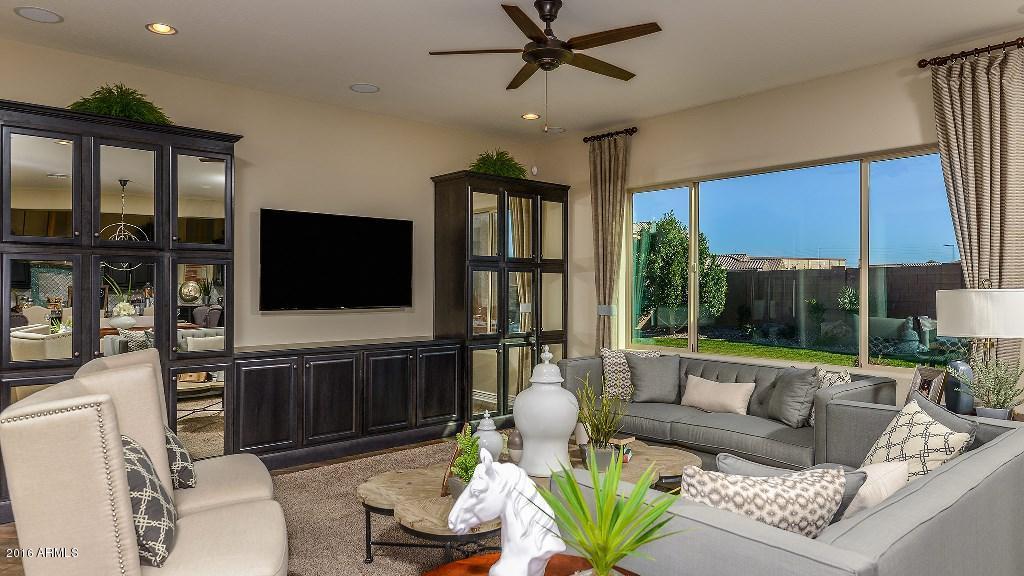 2725 E Preston St, Mesa, AZ 85213 photo 2