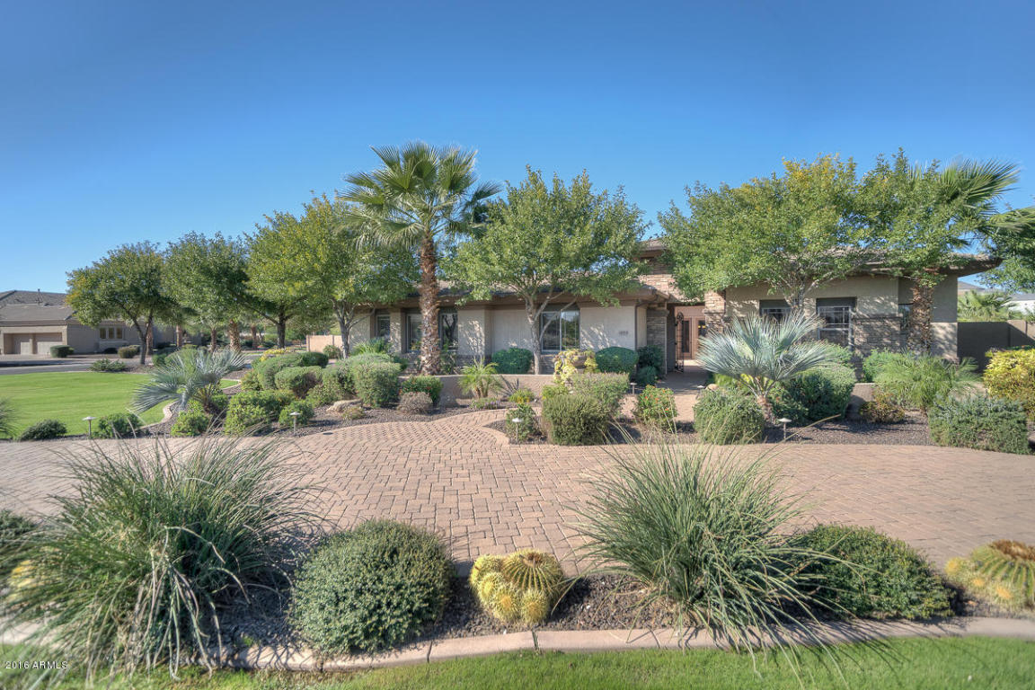4554 E Breeze Ct, Gilbert, AZ 85298 photo 5
