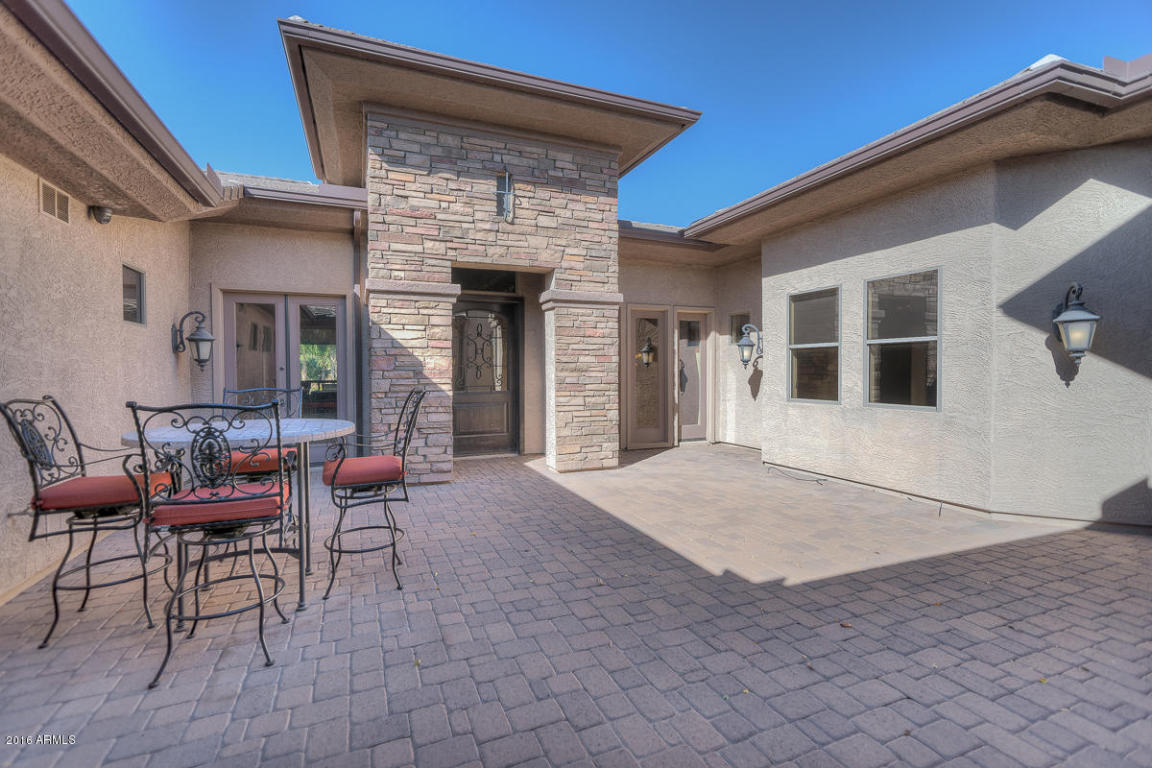 4554 E Breeze Ct, Gilbert, AZ 85298 photo 7