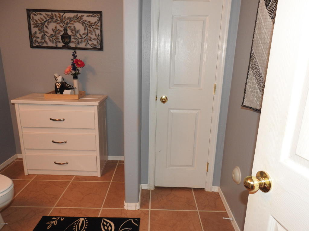 617 N Cobblestone St, Gilbert, AZ 85234 photo 30