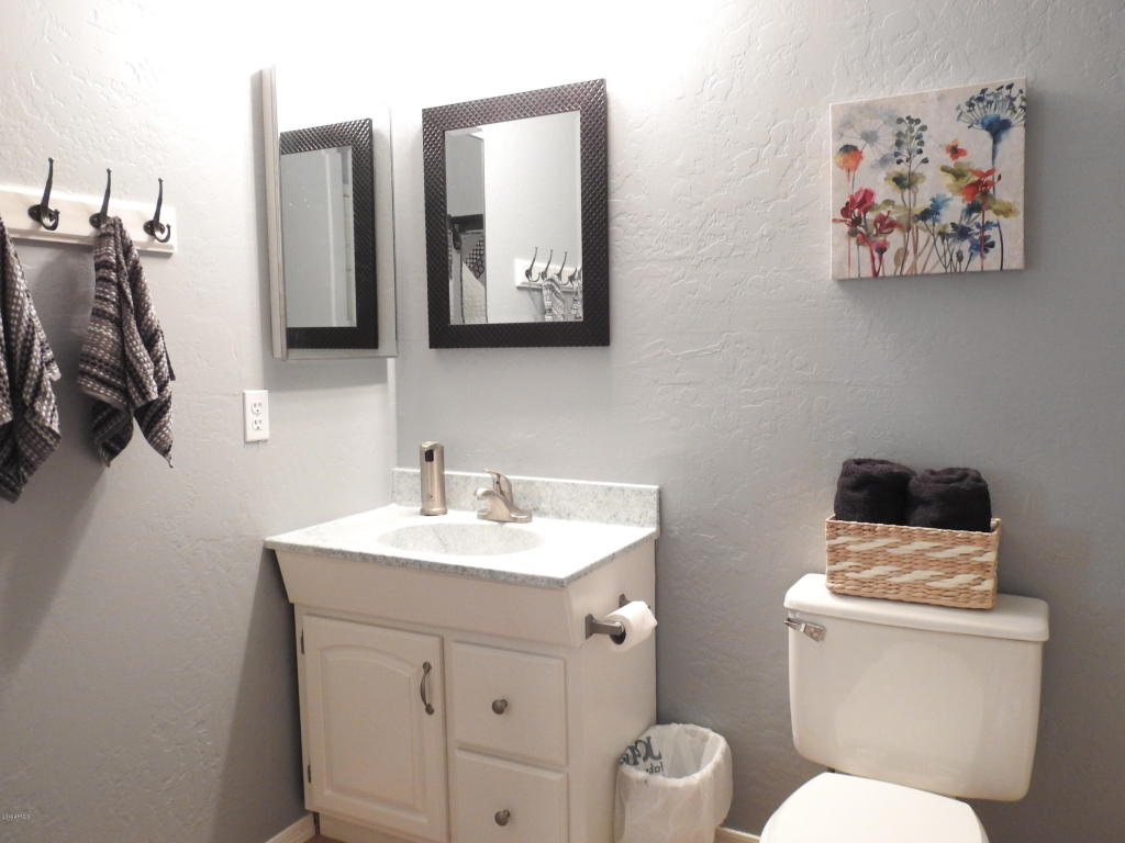 617 N Cobblestone St, Gilbert, AZ 85234 photo 31