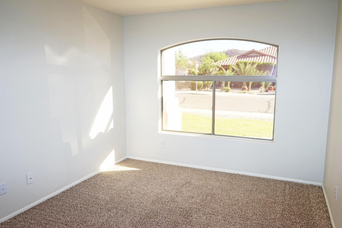 3402 W Patrick Ln, Phoenix, AZ 85027 photo 12