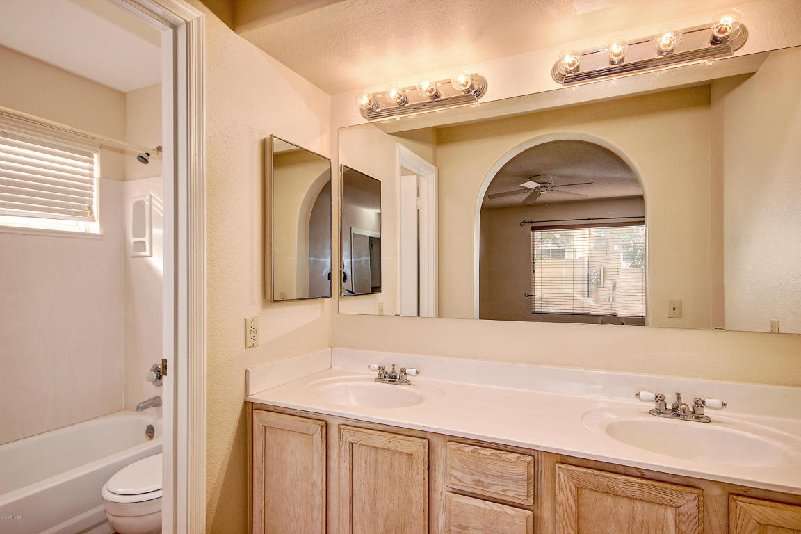 3805 E Kent Dr, Phoenix, AZ 85044 photo 18