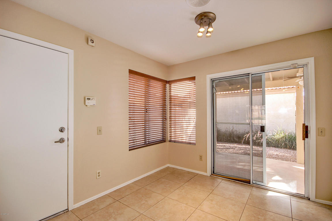 3805 E Kent Dr, Phoenix, AZ 85044 photo 7