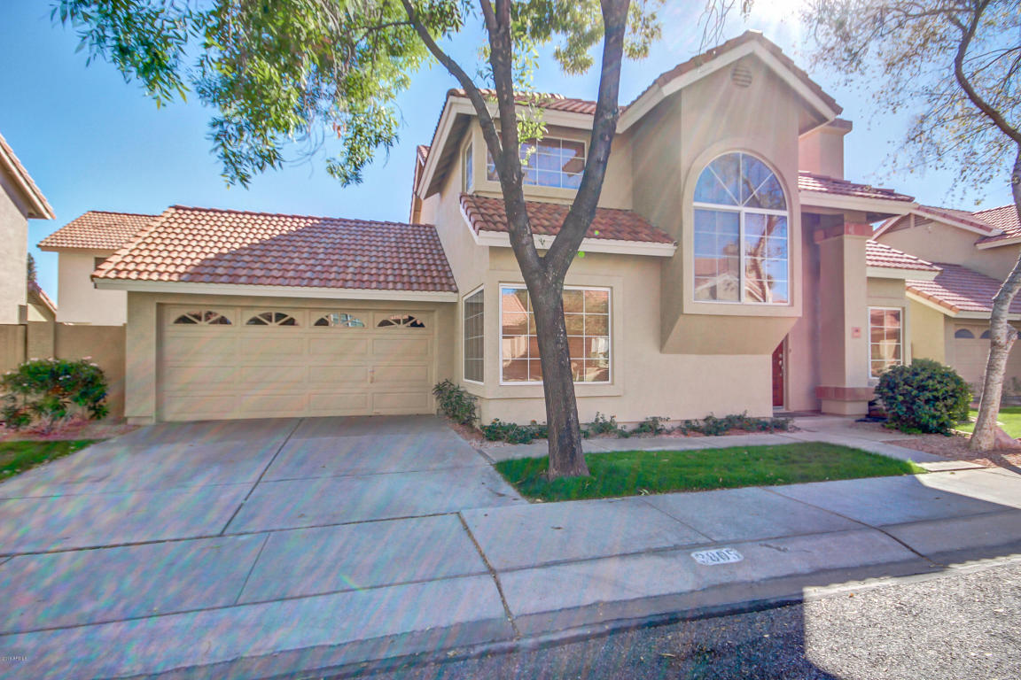 3805 E Kent Dr, Phoenix, AZ 85044 photo 2