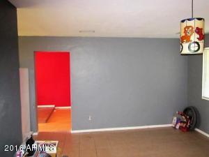 1339 E Mercer Ln, Phoenix, AZ 85020 photo 3