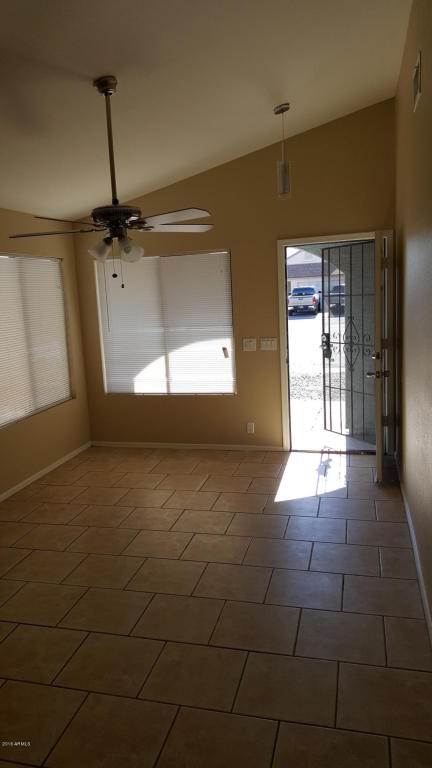 8928 W Vale Dr, Phoenix, AZ 85037 photo 3