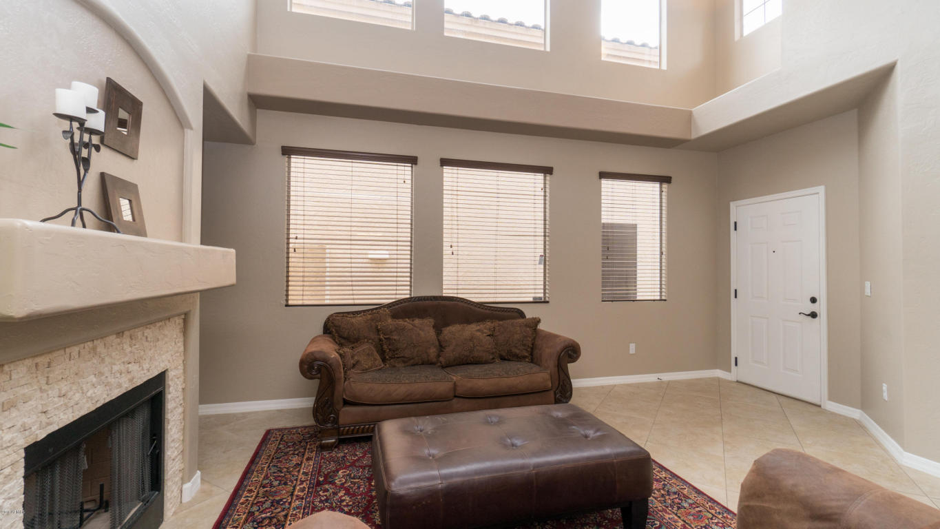 1318 E Cathedral Rock Dr, Phoenix, AZ 85048 photo 5