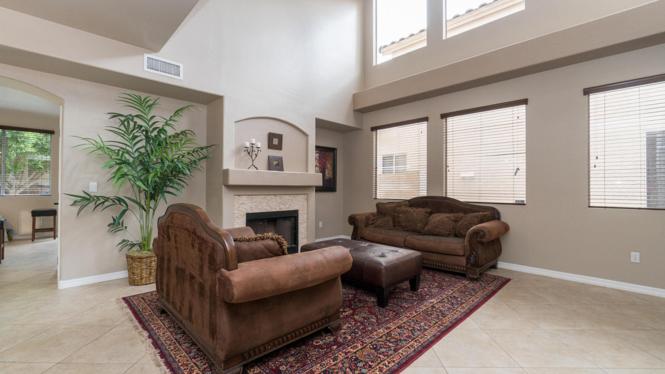 1318 E Cathedral Rock Dr, Phoenix, AZ 85048 photo 4