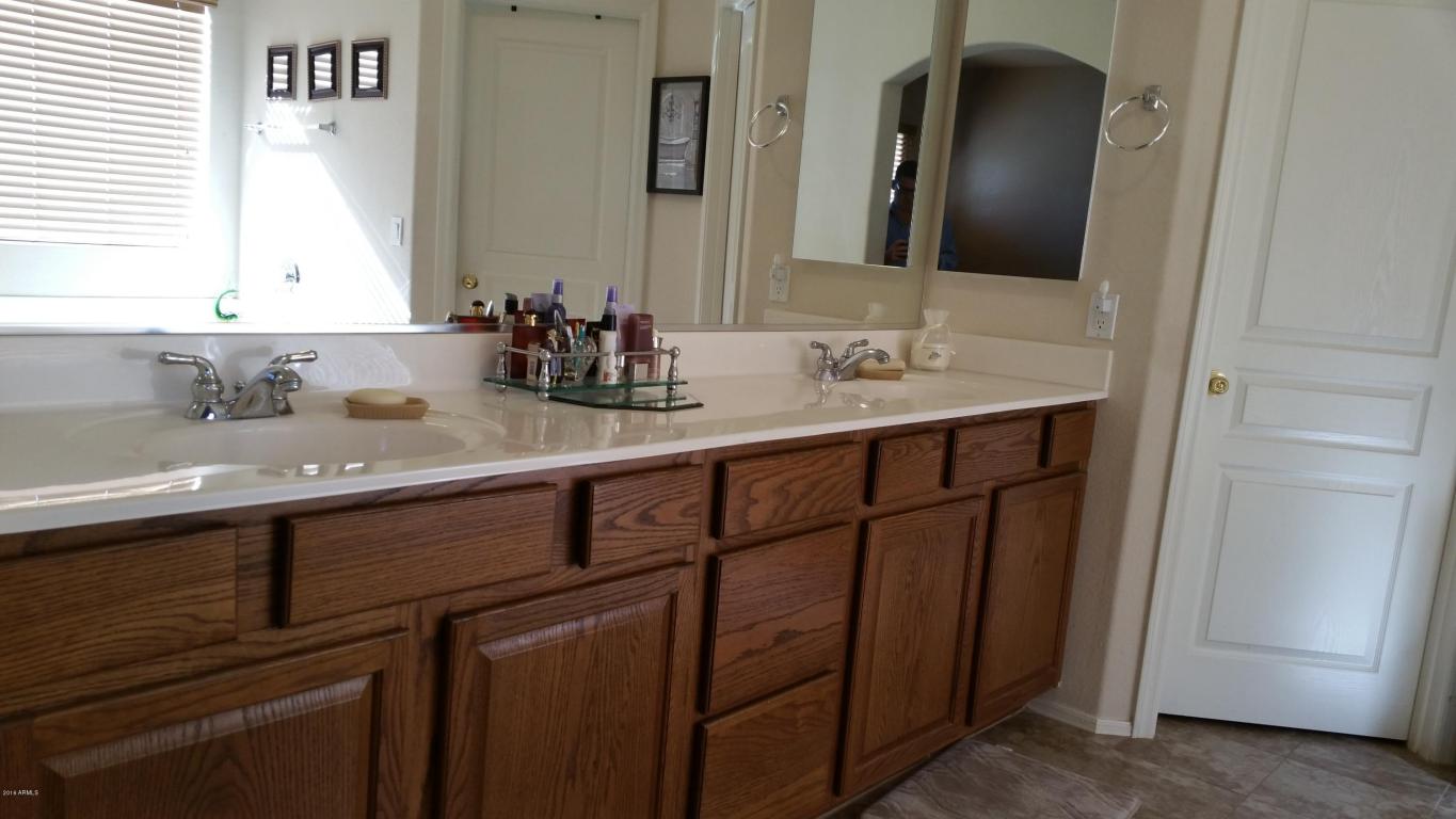 6364 S Sinova Ave, Gilbert, AZ 85298 photo 17