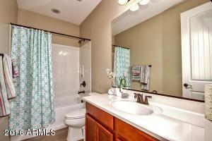 3812 E Sabra Ln, Gilbert, AZ 85296 photo 23