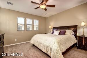 3812 E Sabra Ln, Gilbert, AZ 85296 photo 14