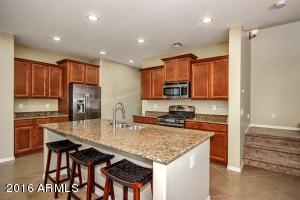 3812 E Sabra Ln, Gilbert, AZ 85296 photo 8