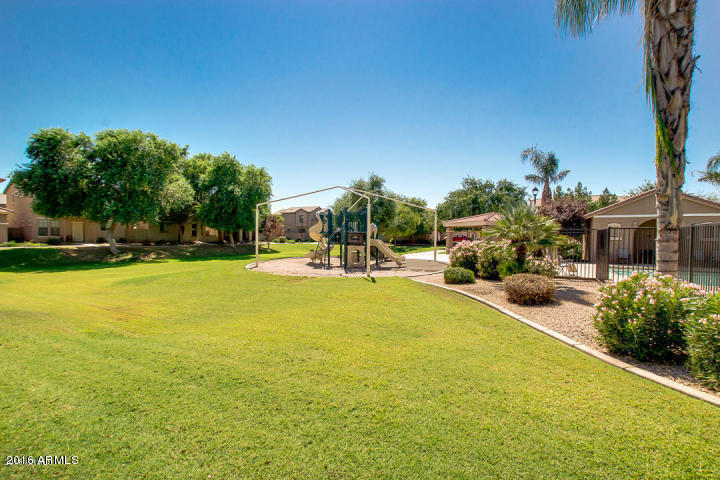 1937 E Harrison St, Gilbert, AZ 85295 photo 46
