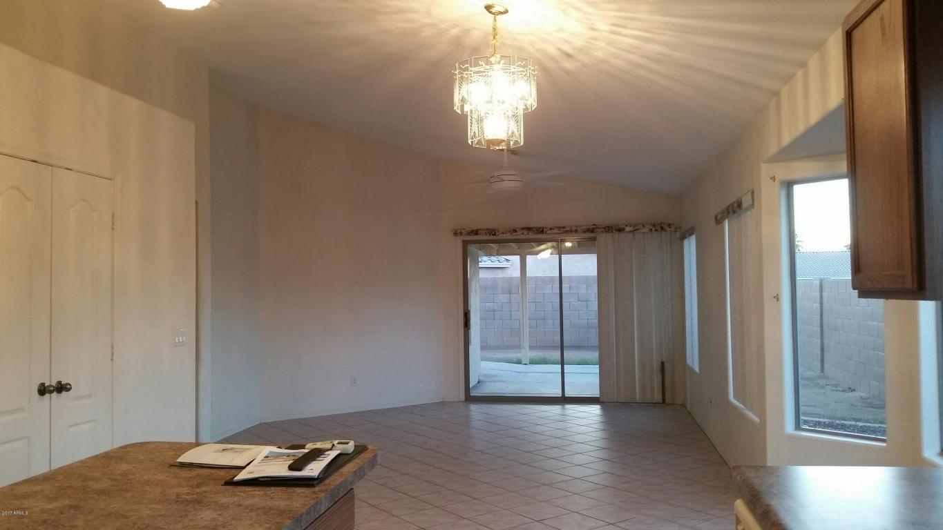 3034 S 64th Ave, Phoenix, AZ 85043 photo 5