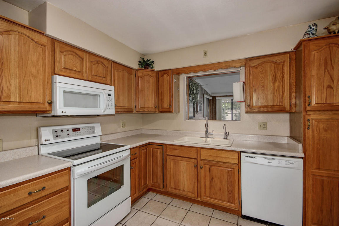 6118 Ellis St, Mesa, AZ 85205 photo 2