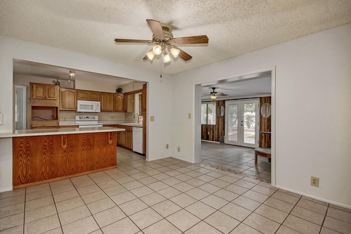 6118 Ellis St, Mesa, AZ 85205 photo 4