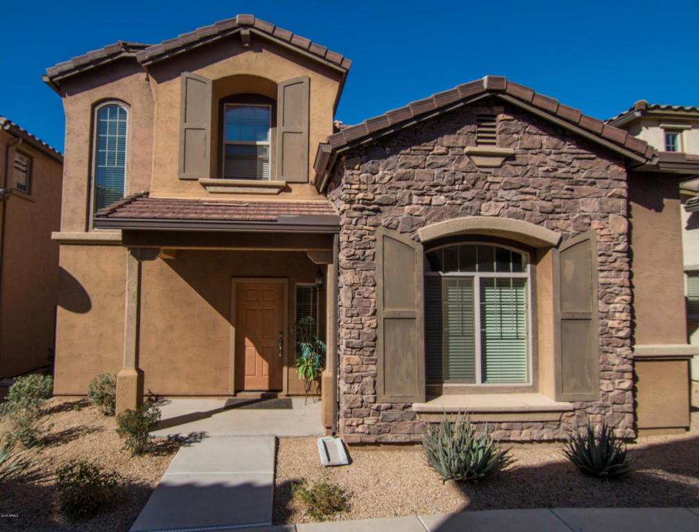 3936 E Cat Balue Dr, Phoenix, AZ 85050 photo 1