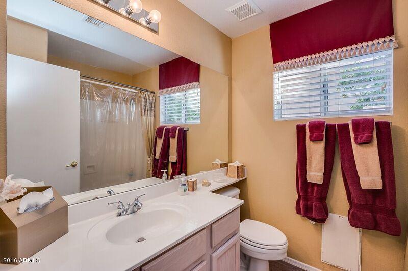 281 W Windsor Dr, Gilbert, AZ 85233 photo 8