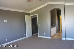 970 E Scott Ave, Gilbert, AZ 85234 photo 9