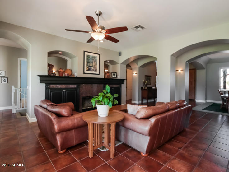 2629 E Cattle Dr, Gilbert, AZ 85297 photo 10