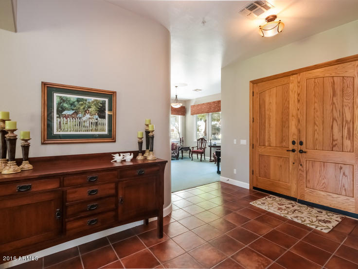 2629 E Cattle Dr, Gilbert, AZ 85297 photo 3
