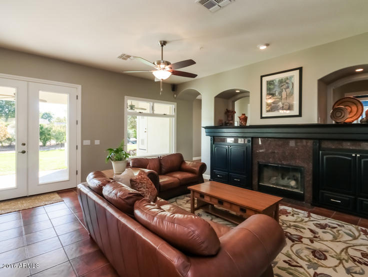 2629 E Cattle Dr, Gilbert, AZ 85297 photo 11