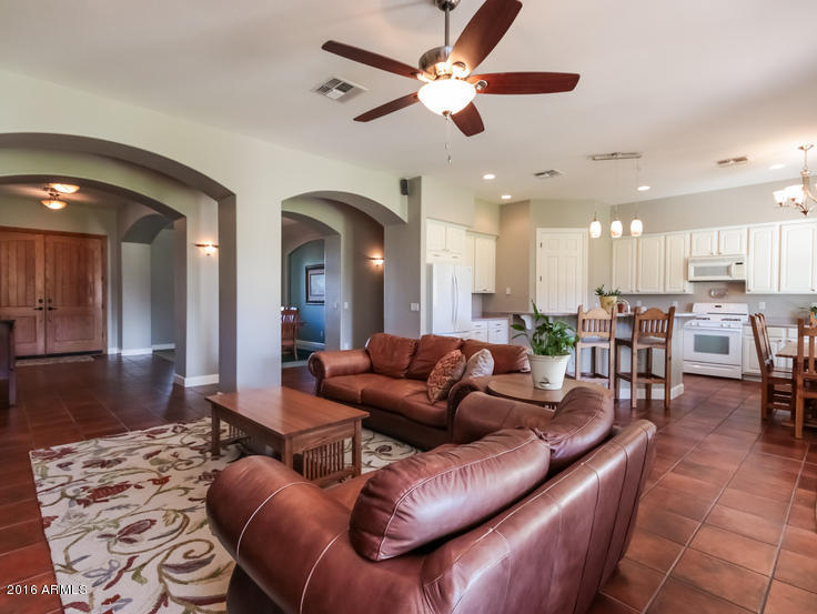 2629 E Cattle Dr, Gilbert, AZ 85297 photo 12