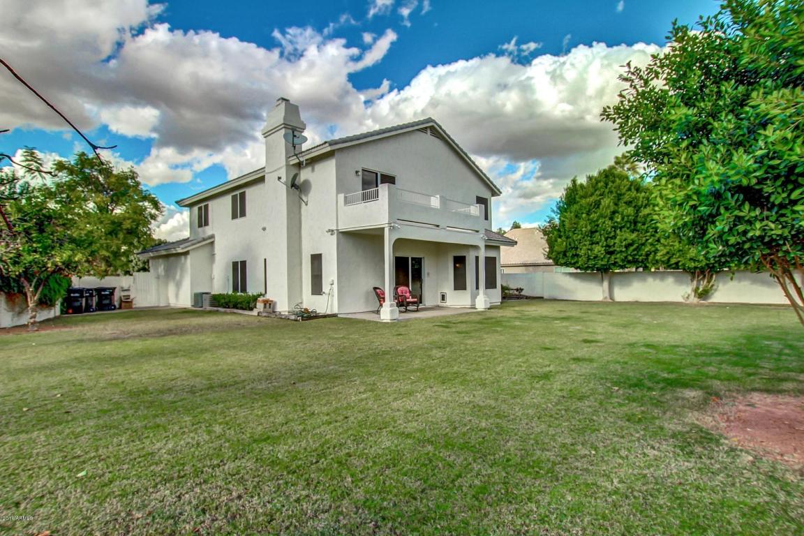 2025 E Dias Dr, Gilbert, AZ 85234 photo 3