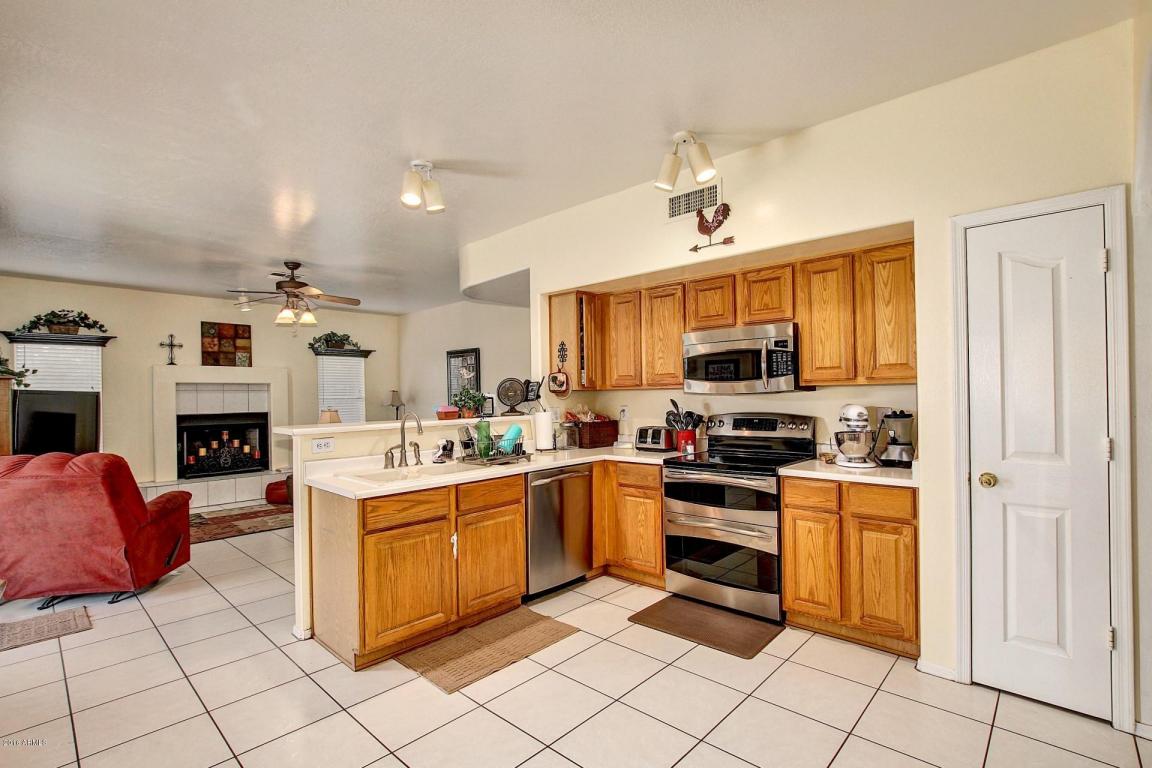 2025 E Dias Dr, Gilbert, AZ 85234 photo 11