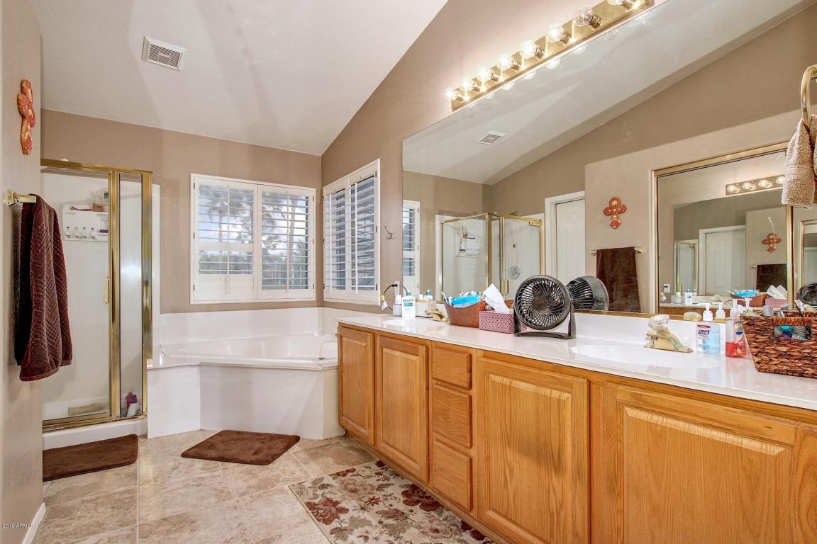 2025 E Dias Dr, Gilbert, AZ 85234 photo 19
