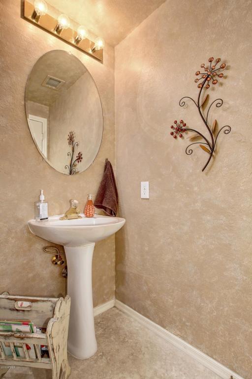 2025 E Dias Dr, Gilbert, AZ 85234 photo 33