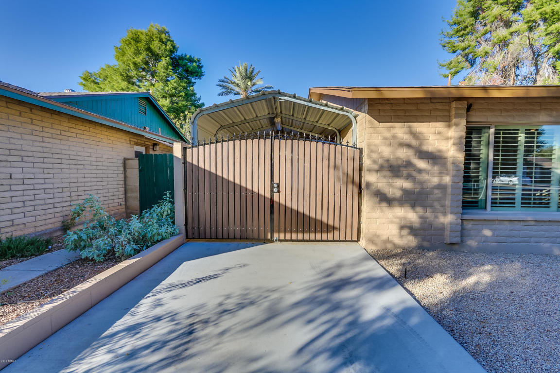 236 E Chilton Dr, Tempe, AZ 85283 photo 5