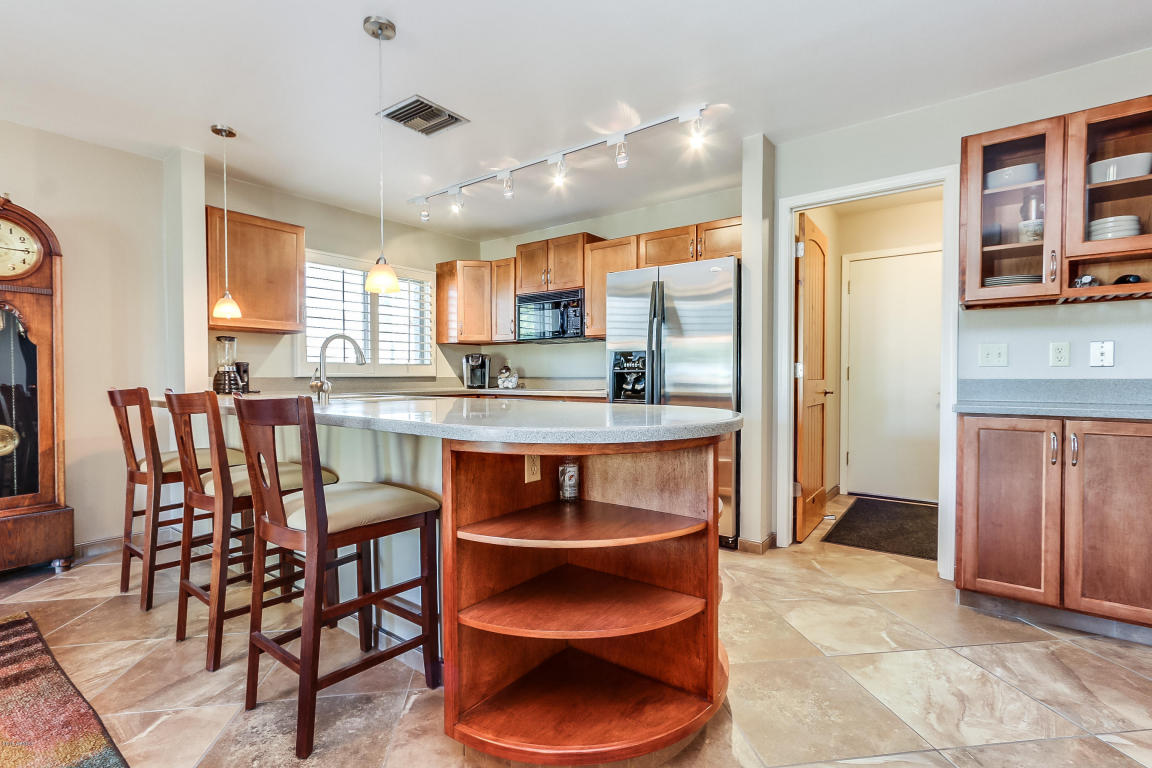236 E Chilton Dr, Tempe, AZ 85283 photo 9