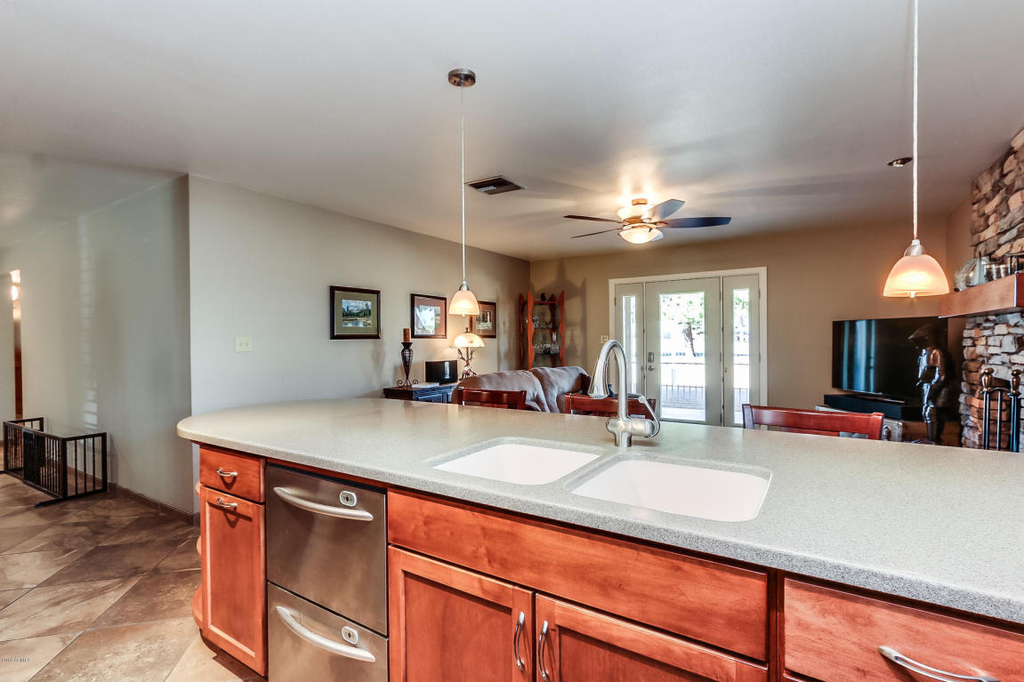 236 E Chilton Dr, Tempe, AZ 85283 photo 15