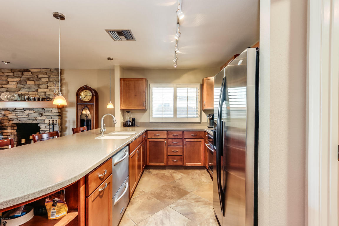 236 E Chilton Dr, Tempe, AZ 85283 photo 10