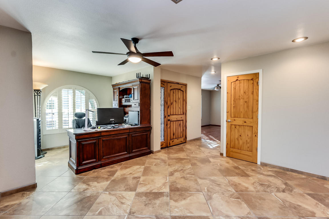 236 E Chilton Dr, Tempe, AZ 85283 photo 26