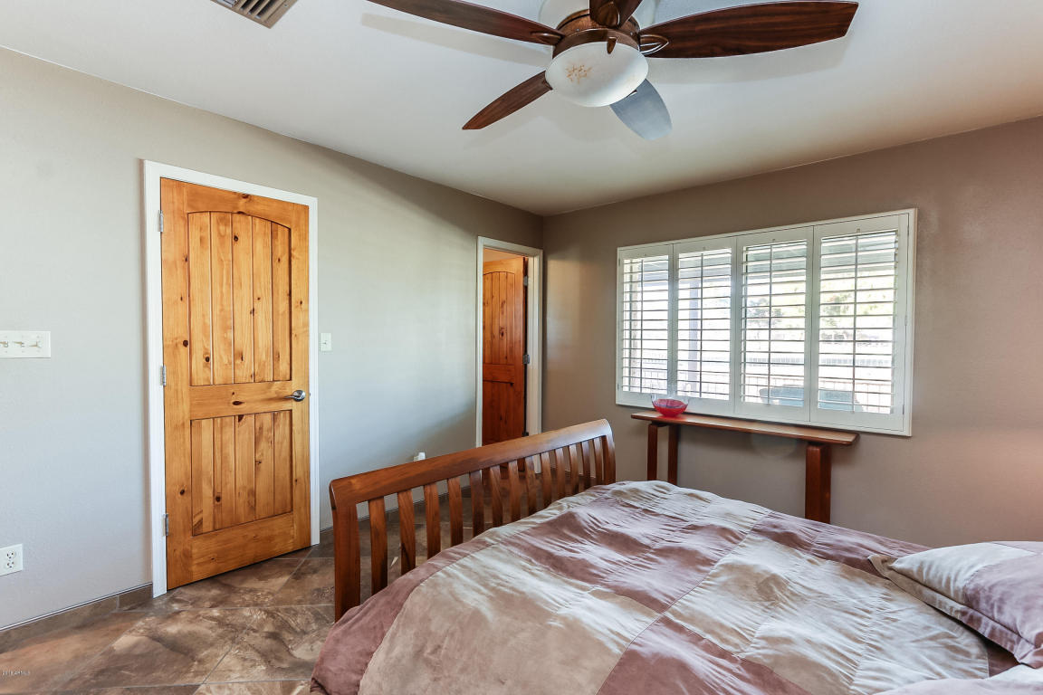 236 E Chilton Dr, Tempe, AZ 85283 photo 30