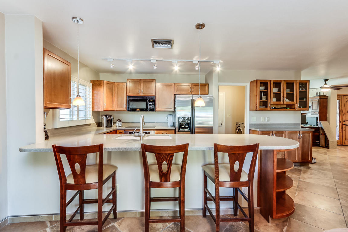 236 E Chilton Dr, Tempe, AZ 85283 photo 8
