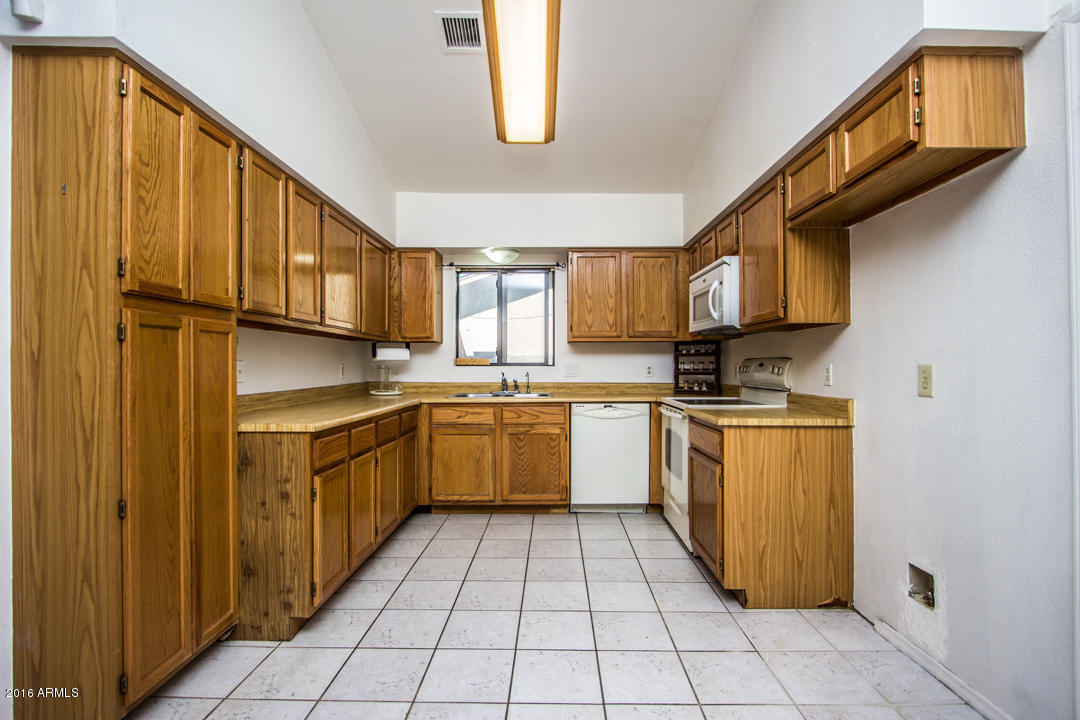 3527 E Willow Ave, Phoenix, AZ 85032 photo 6