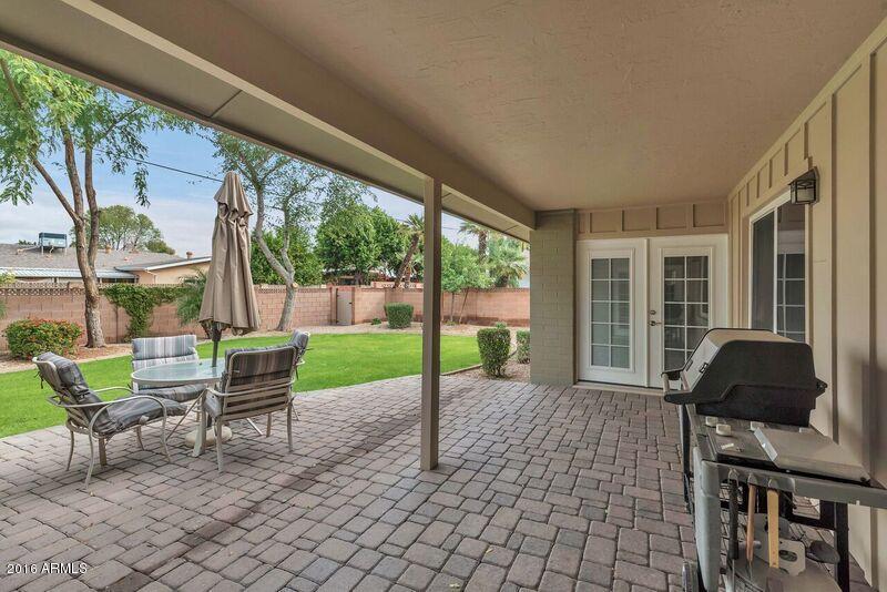 930 E Manhatton Dr, Tempe, AZ 85282 photo 25