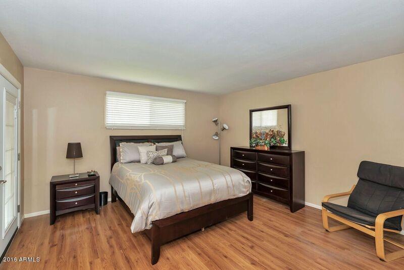 930 E Manhatton Dr, Tempe, AZ 85282 photo 14